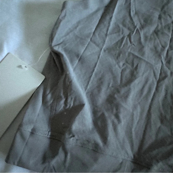 🆕🩶 Lululemon SenseKnit Running Tank - Rhino Grey - Picture 8 of 13